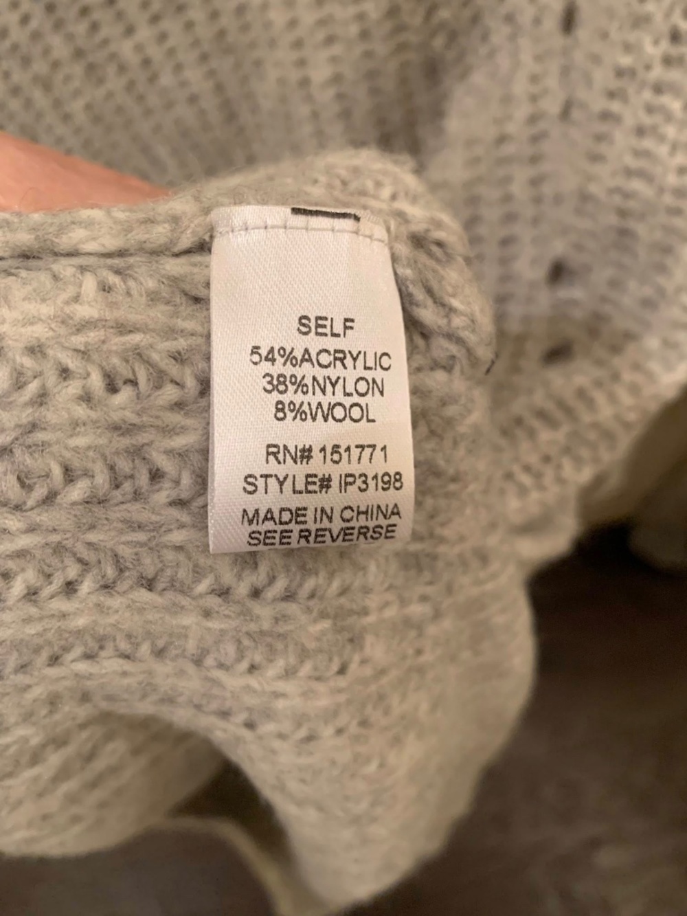 MACARON Sweater - Picture 3 of 4